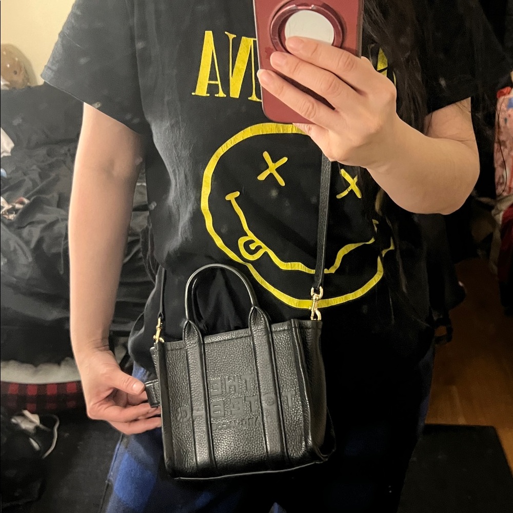 MARC JACOBS The Leather Crossbody Tote Bag - Picture 11 of 11